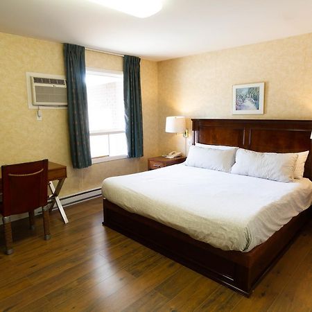 Auberge La Rocaille Shawinigan Extérieur photo