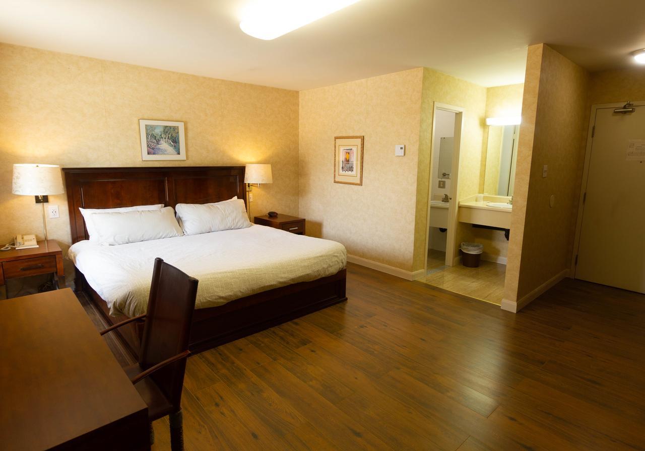 Auberge La Rocaille Shawinigan Extérieur photo