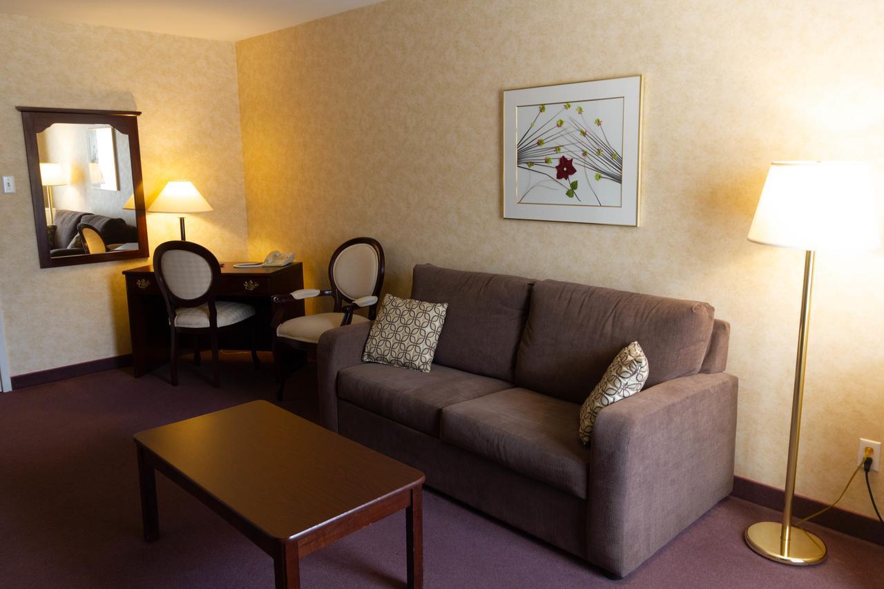 Auberge La Rocaille Shawinigan Extérieur photo