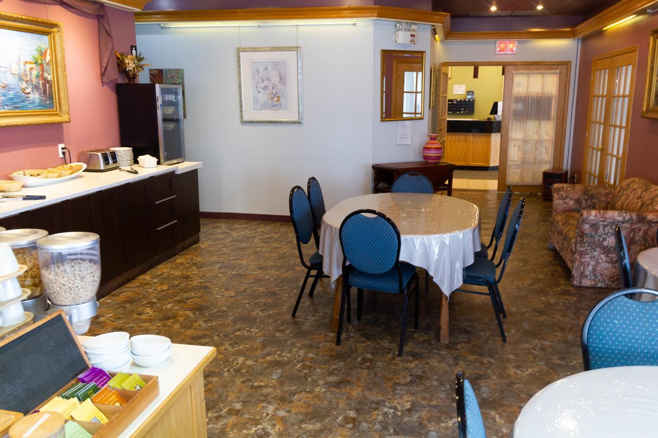 Auberge La Rocaille Shawinigan Extérieur photo